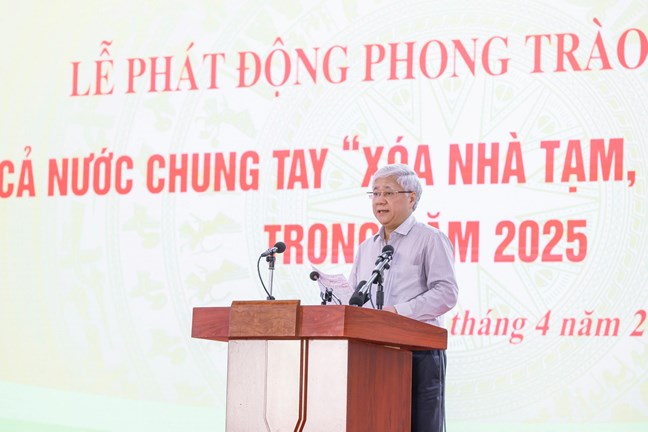 Phấn đấu cuối năm 2025, xóa toàn bộ nhà tạm, nhà dột nát cho người nghèo